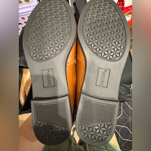 NWT Kensie Gitty Ladies' Penny Loafer Color Brown, Size 8.5 Easy On Extra Padded - Picture 5 of 6